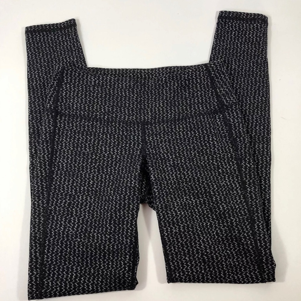 Athleta textured Leggings Black White Zigzag Women’s XS - Picture 1 of 9